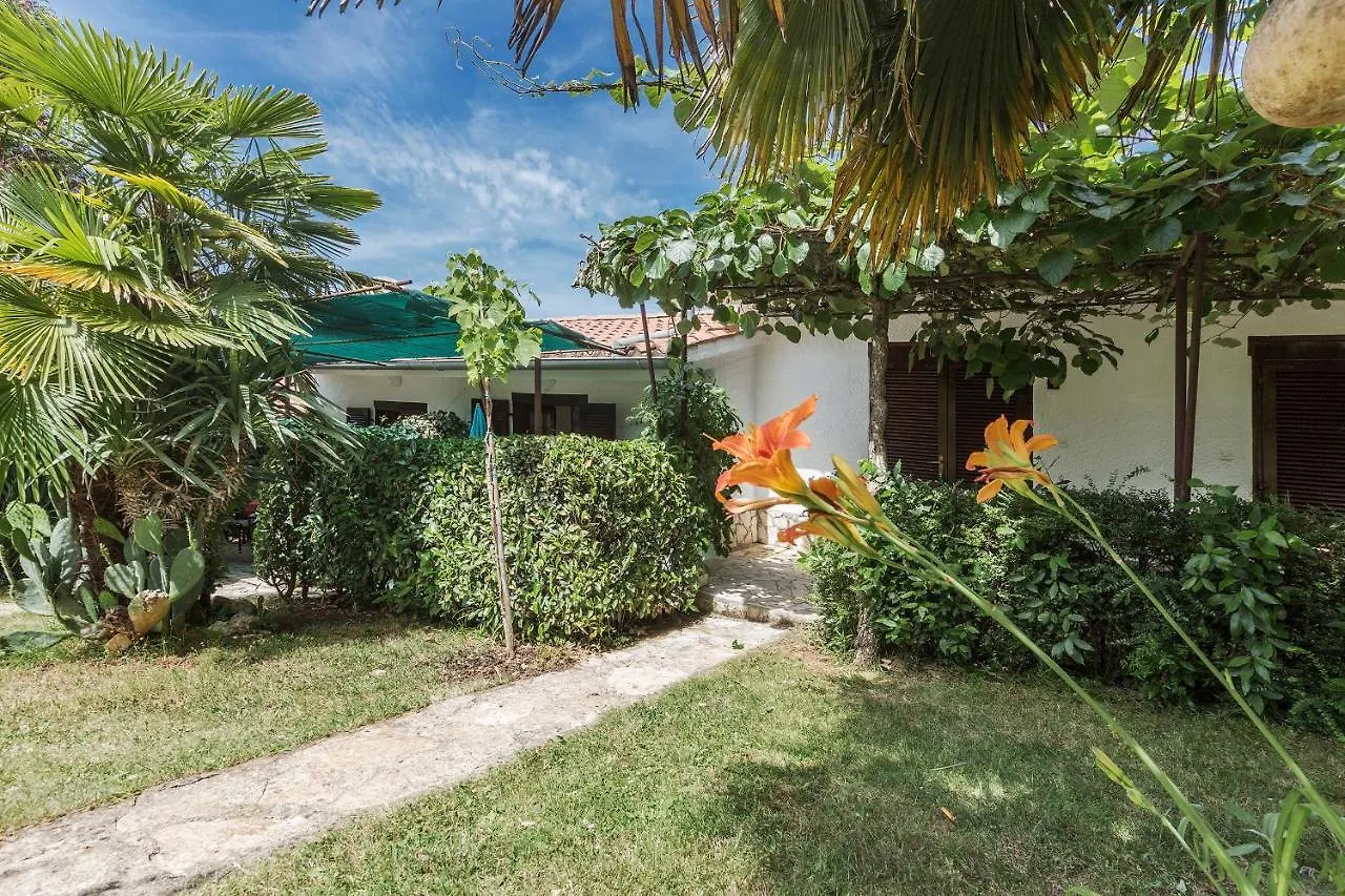 Apartment Mugeba Club Residence Porec