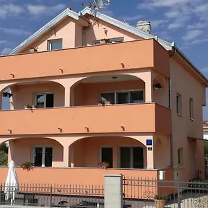 rezervovat zde